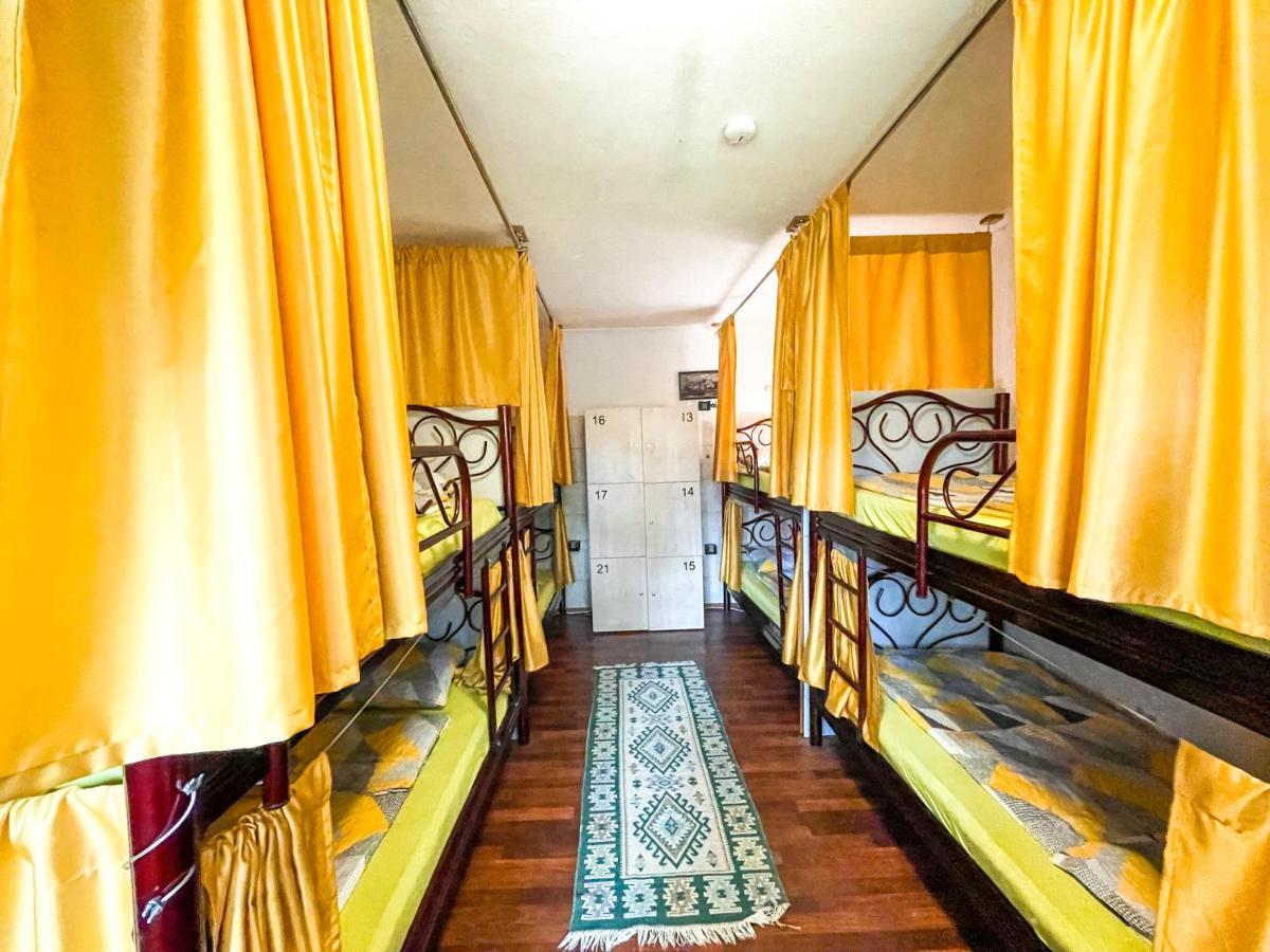 Hi Skopje Hostel Extérieur photo