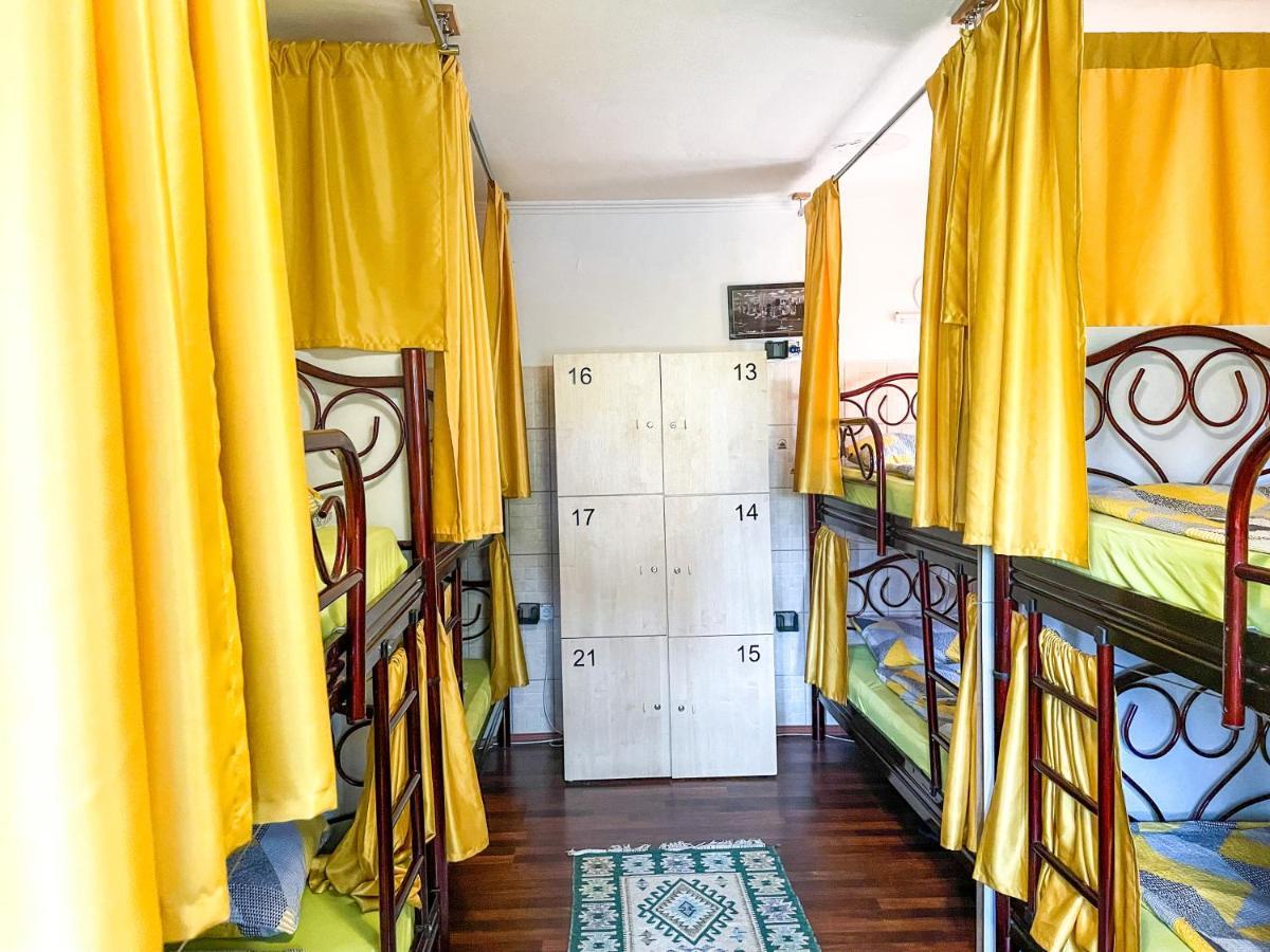 Hi Skopje Hostel Extérieur photo